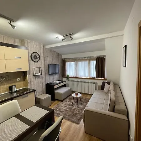 New!!! 4 Stars Apartment!!! Appartamento