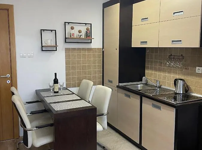 아파트 New!!! 4 Stars Apartment!!! 카파오닉