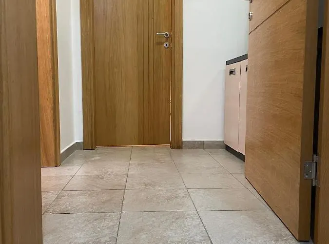 New!!! 4 Stars Apartment!!!